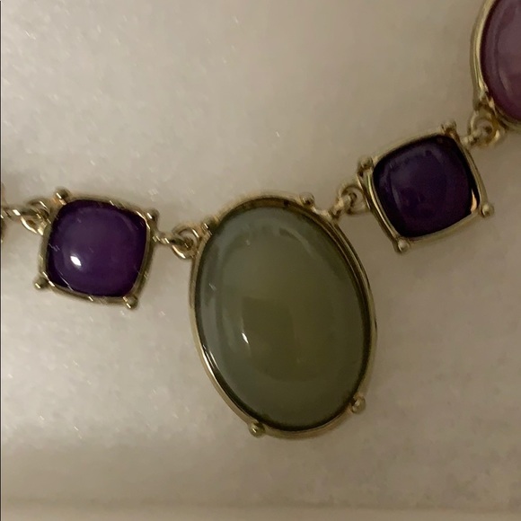 Beautiful Isaac Mizrahi necklace & earrings set - Picture 2 of 5